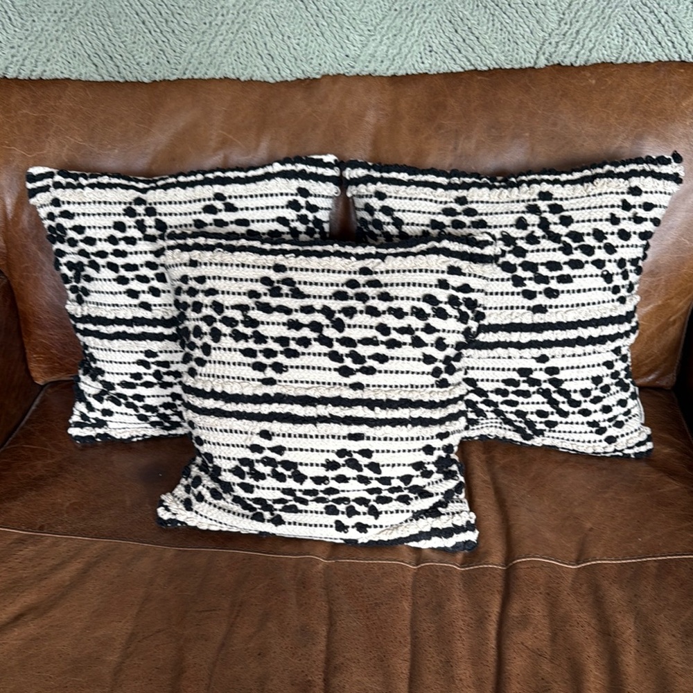 Black and White Patterned Throw Pillow Set